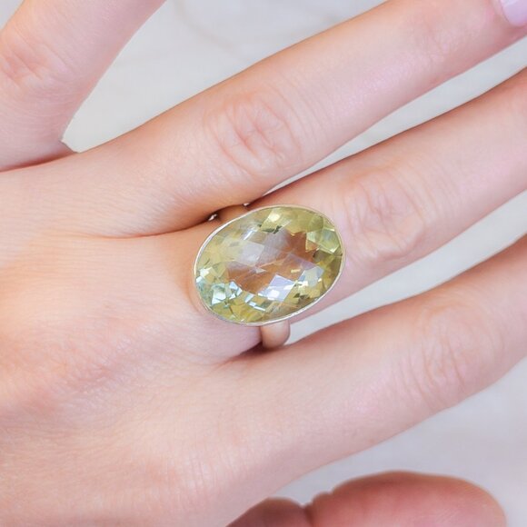 Sterling Prasiolite Oval Bezel Ring — Size 9 (oversize 20 ct) - Picture 8 of 9